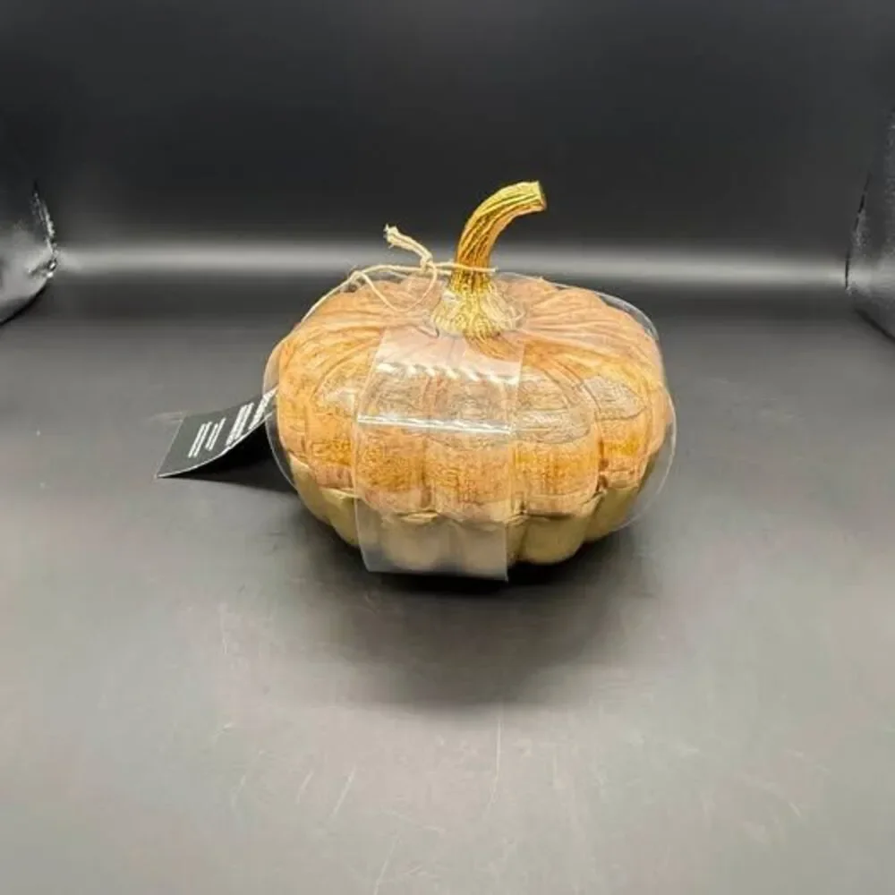Fall / pumpkin decor mango wood pumpkin